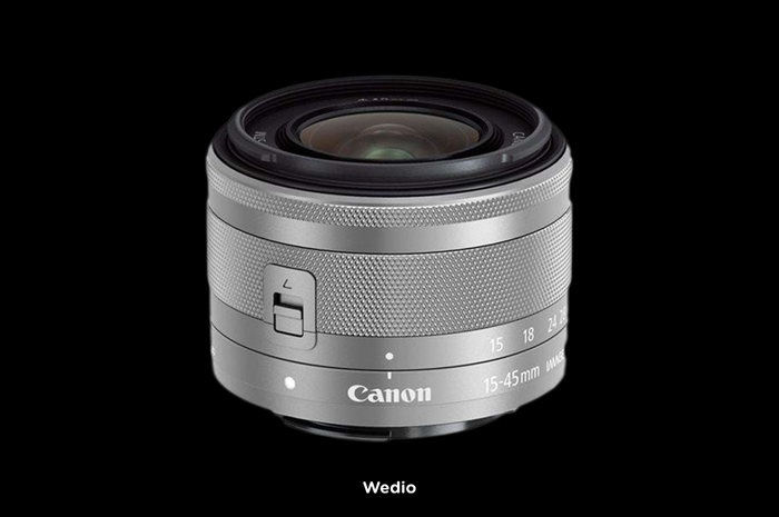 Canon EF-M 15-45mm f/3.5-6.3 IS STM silver